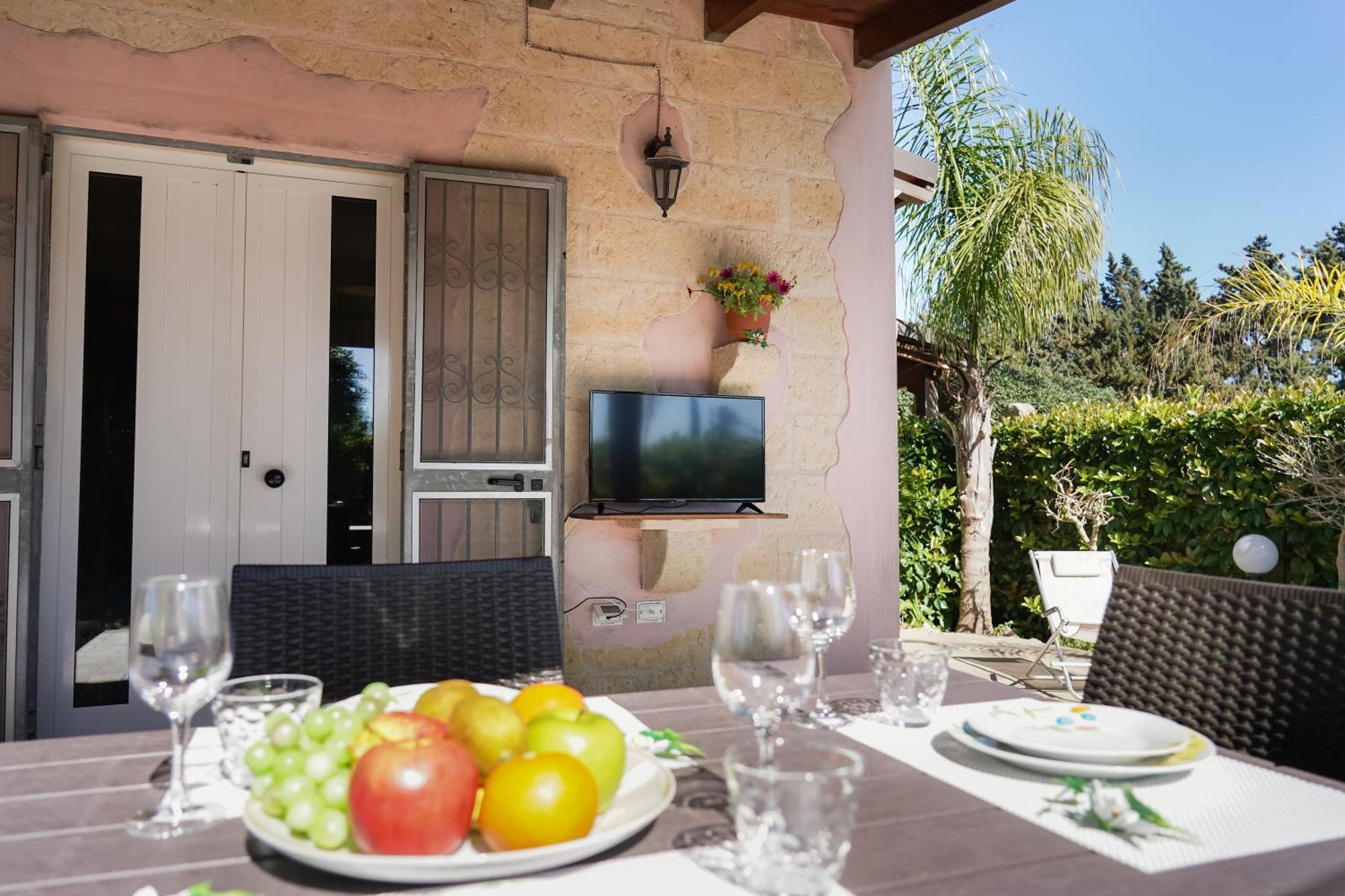 Casa Vacanza Assunta เมเลนดูญโญ ภายนอก รูปภาพ